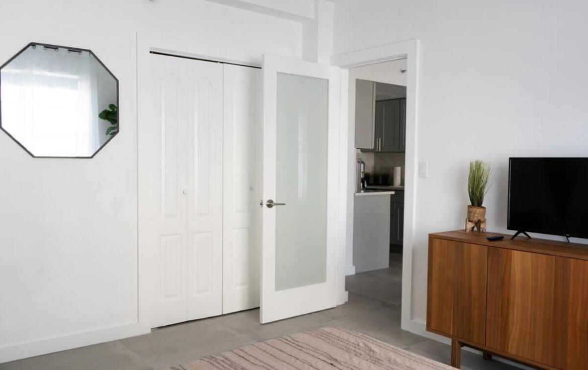 Newely Remodeled Apartment Only 1 Min To The Beach! Miami Beach Esterno foto